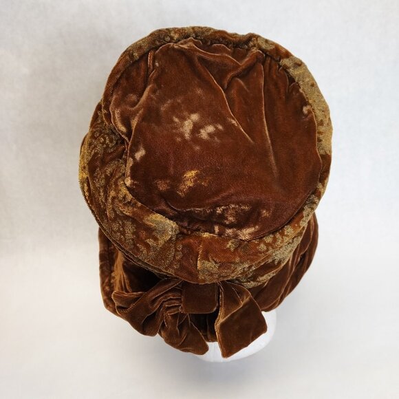PLAZA SUITE Cloche Bucket Hat Women's Tan Velvet Velour Bow Lined Retro Classic - Picture 8 of 15